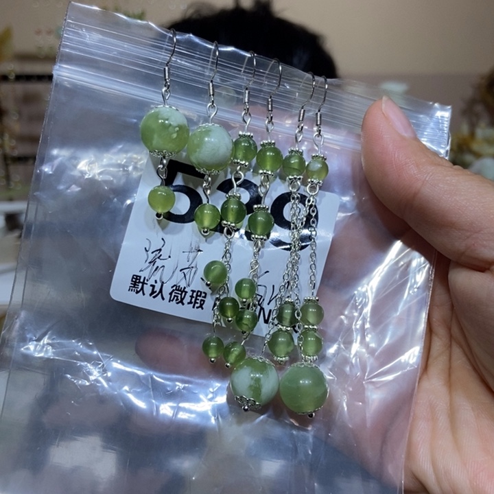 珍***我蛇纹石玉未镶嵌发饰