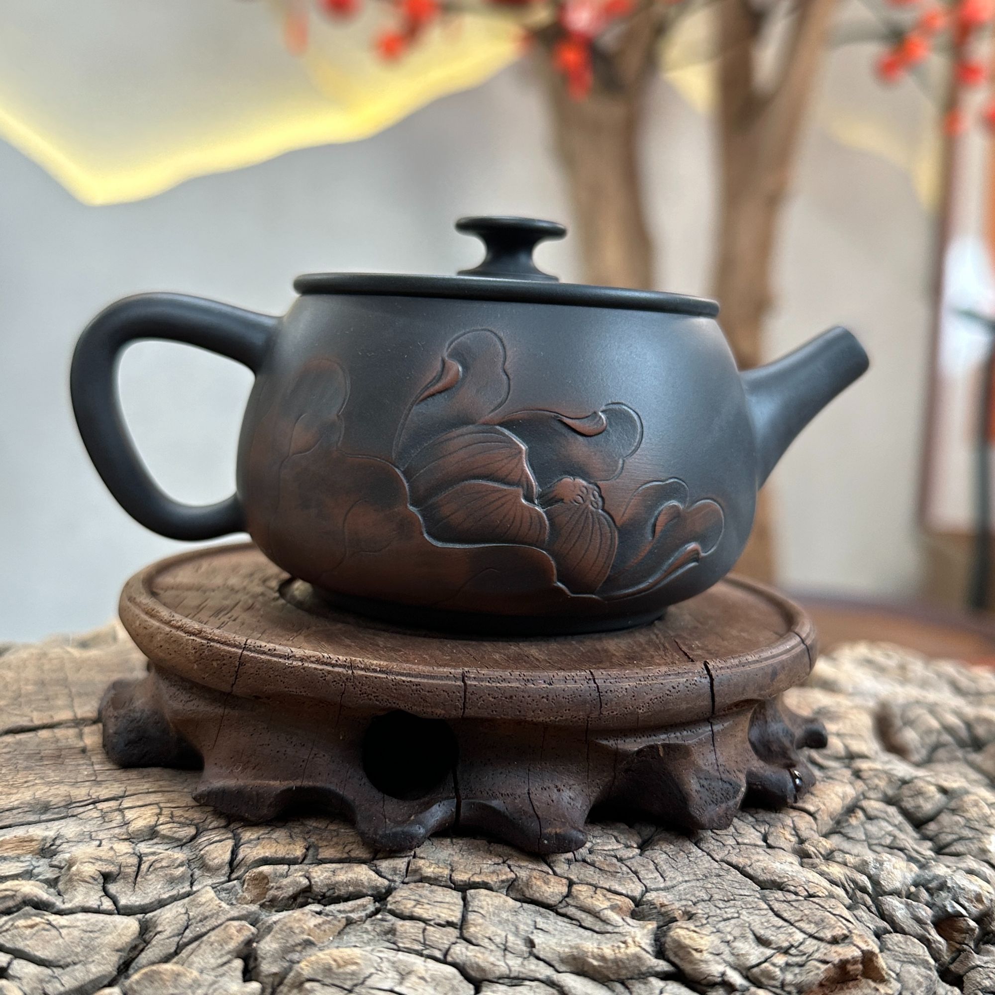 云南建水紫陶茶壶家用非紫砂坭功夫茶具小荷花浮雕手工紫陶壶