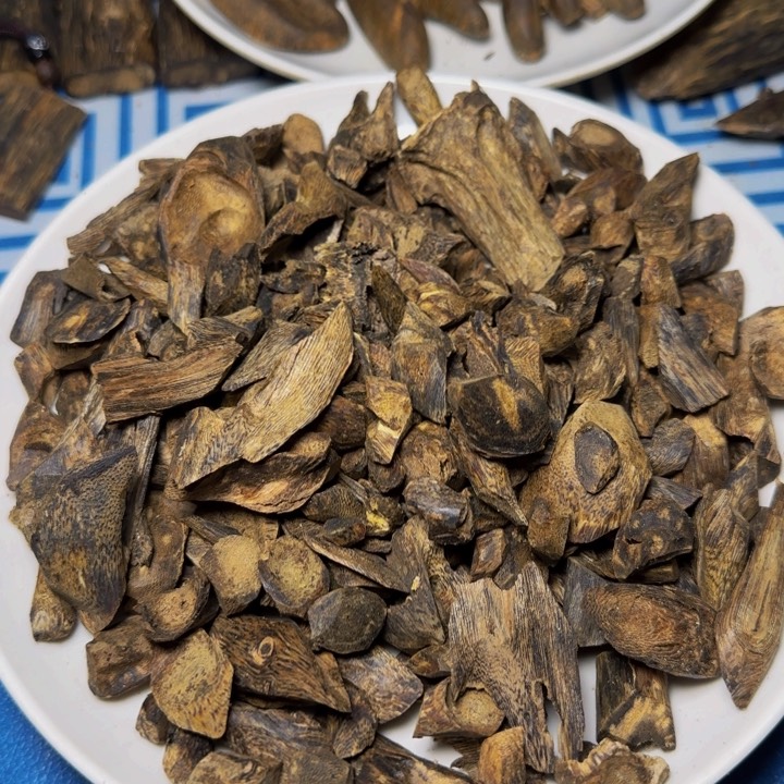 木J****铺手工艺雕塑根雕木方板材250克