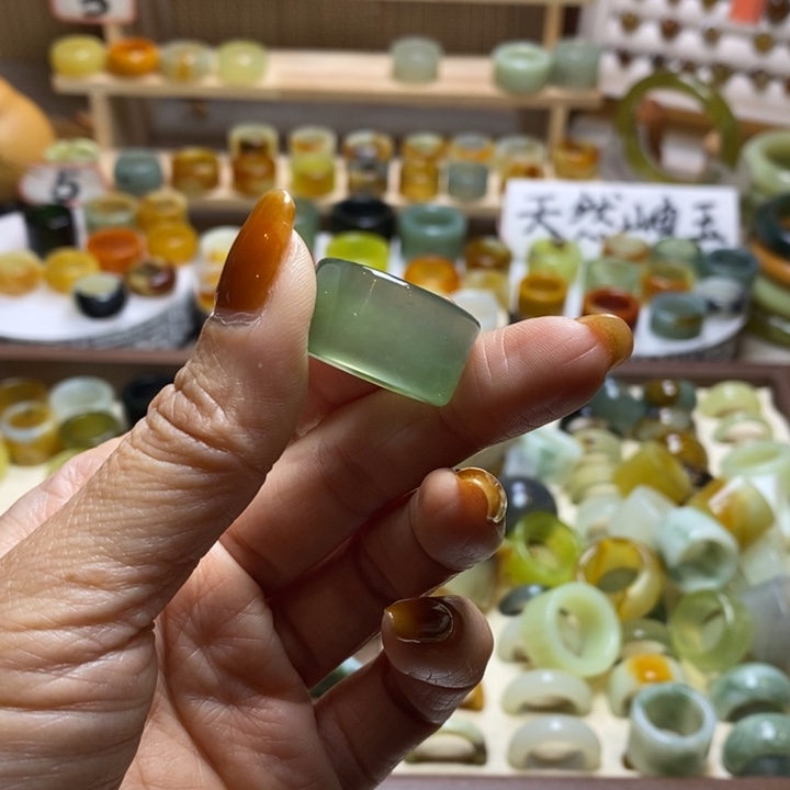 A***.岫玉未镶嵌戒圈岫玉精品指环