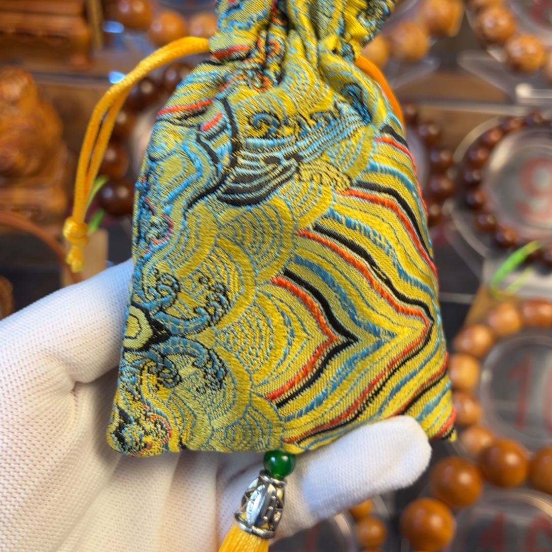 柏木（崖柏）太行崖柏香包