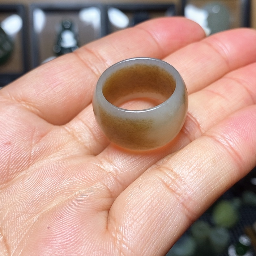 【闪购商品】和田玉戒指未镶嵌妙**?