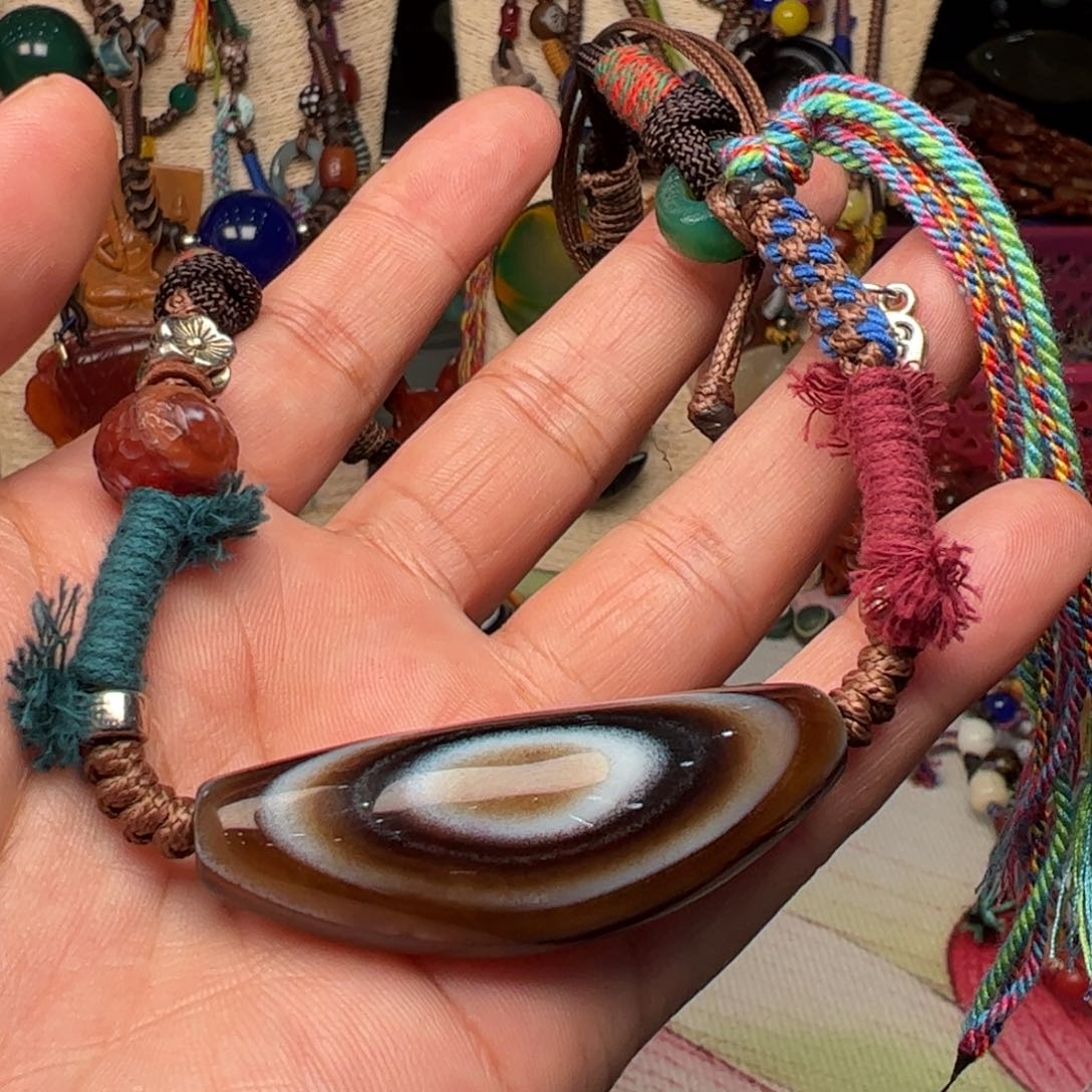 玛瑙/玉髓颈饰未镶嵌