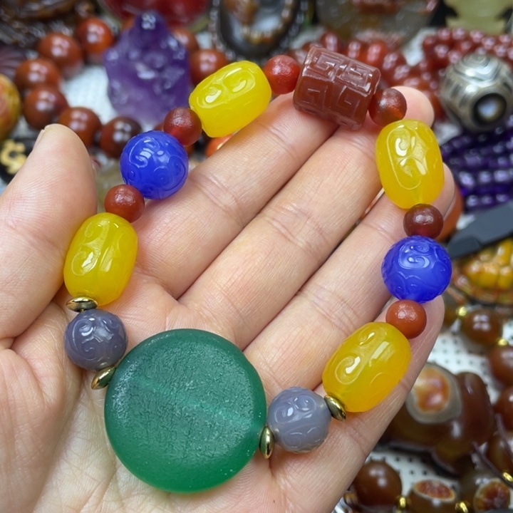 玛瑙/玉髓颈饰未镶嵌