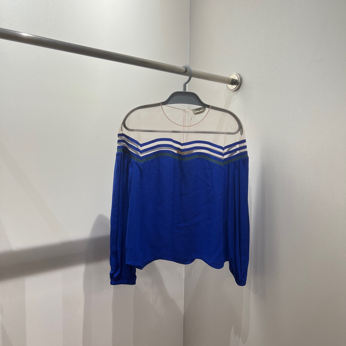 99新 FENDI/芬迪 vem347/真丝拼接灯笼袖长袖 40码 桑蚕丝