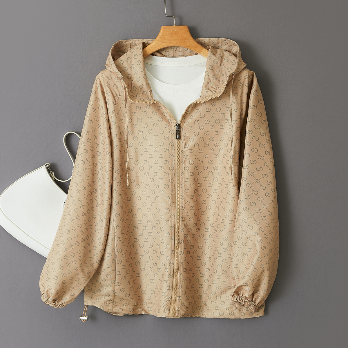 门店34&9！塔尖级！鼎织老花料/连帽休闲宽松拉链夹克外套女 L71461