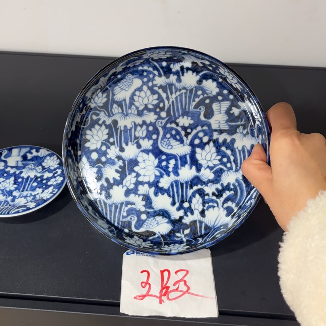 仿元满绘蓝底一鹭壶承