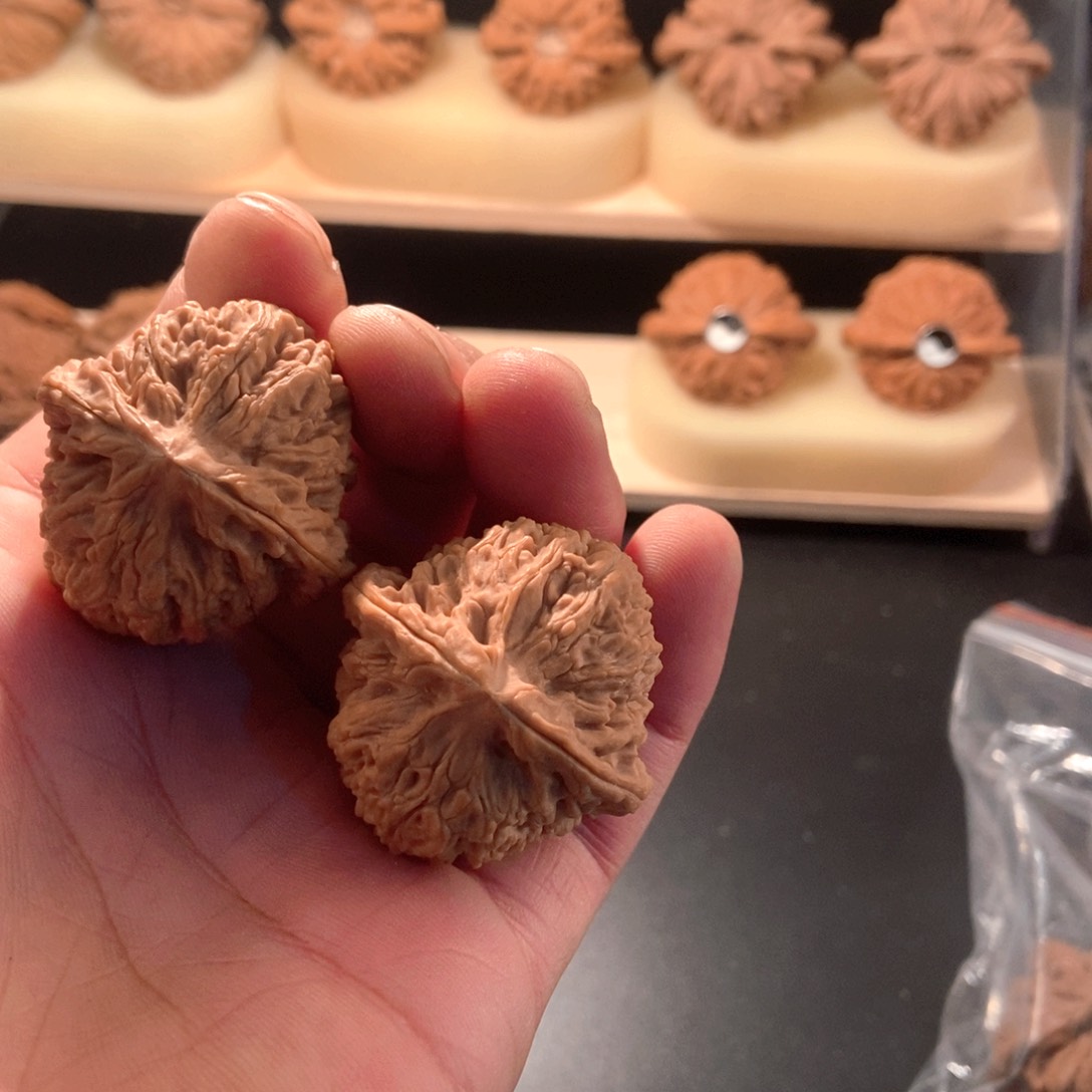 吊坠文玩核桃38全家福三角拉丝蚂蚁纹克中一样