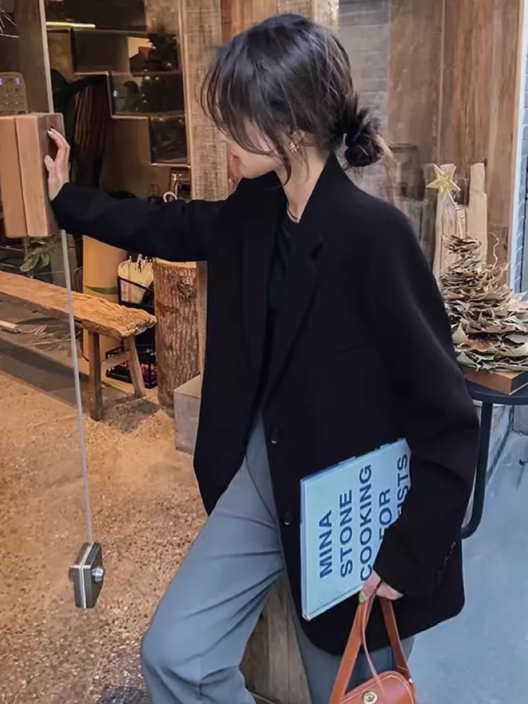 春秋简约百搭黑色西装