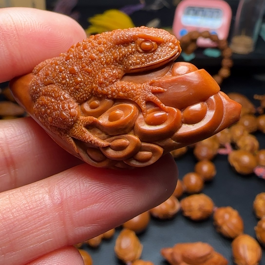 橄榄核手串/手链F****！纯手工金蝉