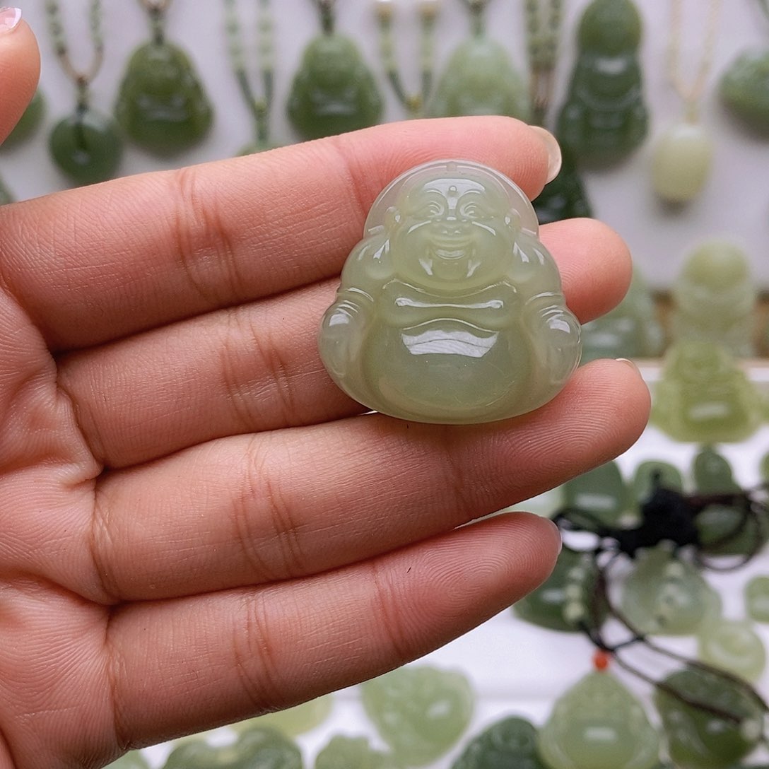 和田玉颈饰未镶嵌未***续