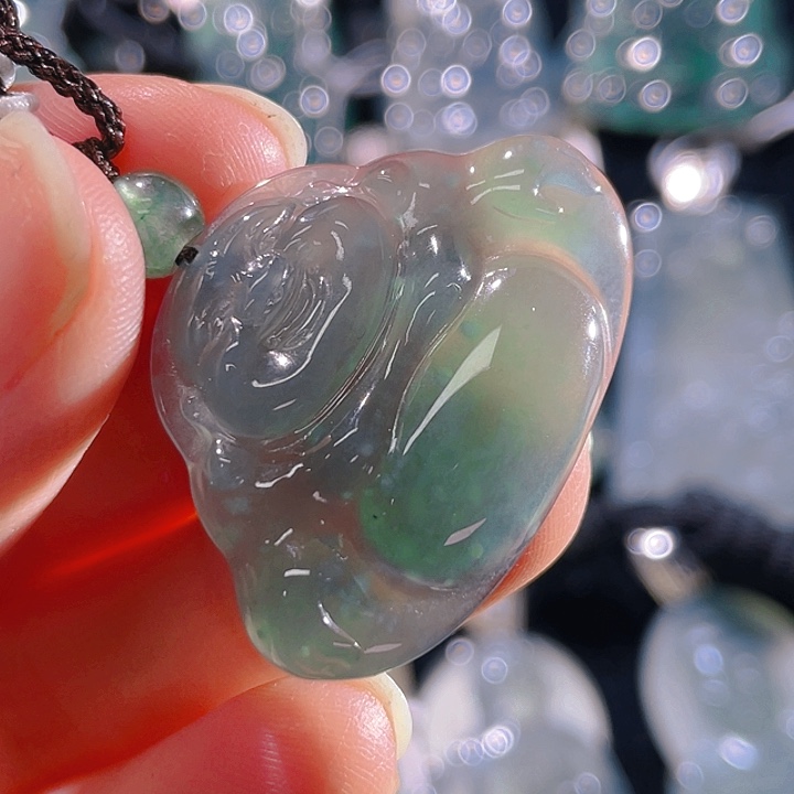 翡翠颈饰未镶嵌4，