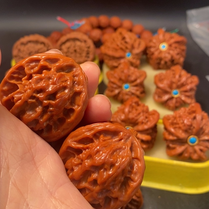 _***吊坠猴头核桃工艺核桃