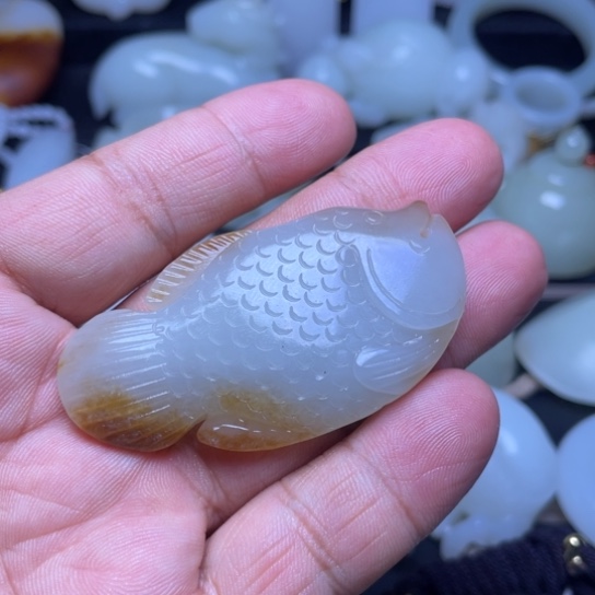 和田玉未镶嵌吊坠(不含链)