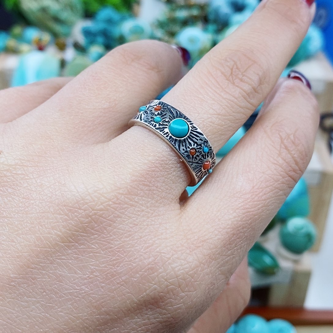 南红玛瑙颈饰未镶嵌