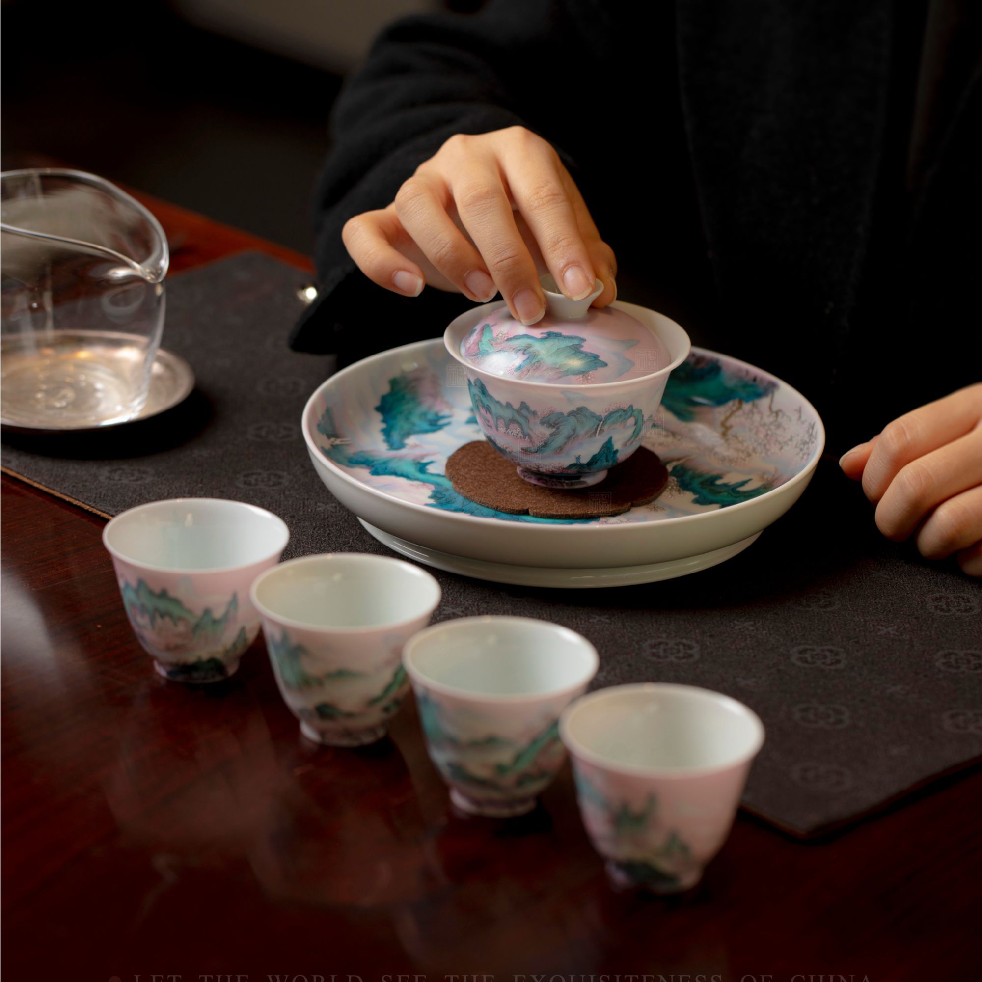 艺林堂粉彩桃花源记青绿山水盖碗壶承杯子套组手绘高端整套茶具