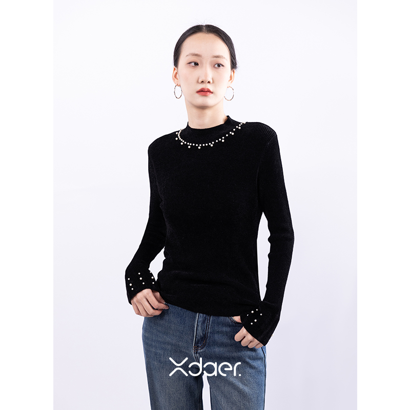 Xdaer/香妲儿2025秋冬新款天鹅绒打底毛织上衣M2545048