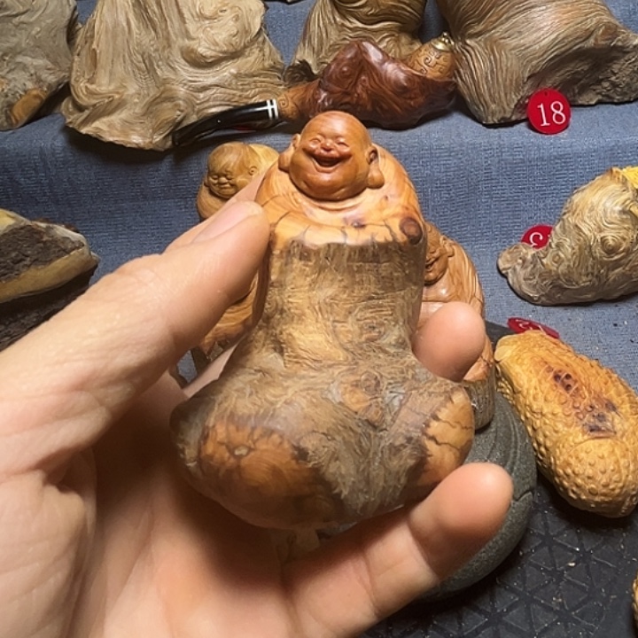 玉***浩太行崖柏工艺小件