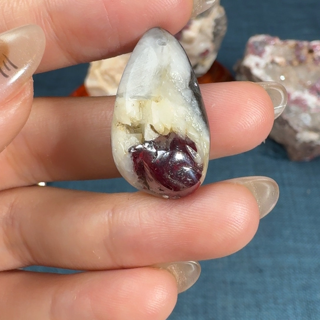 天然辰砂天然朱砂