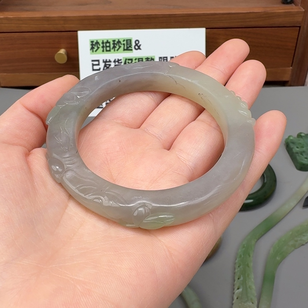 和田玉未镶嵌颈饰秦艳回流57.5