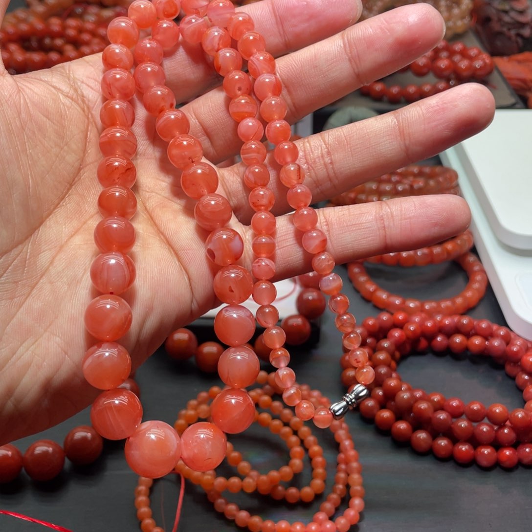 南红玛瑙手链未镶嵌