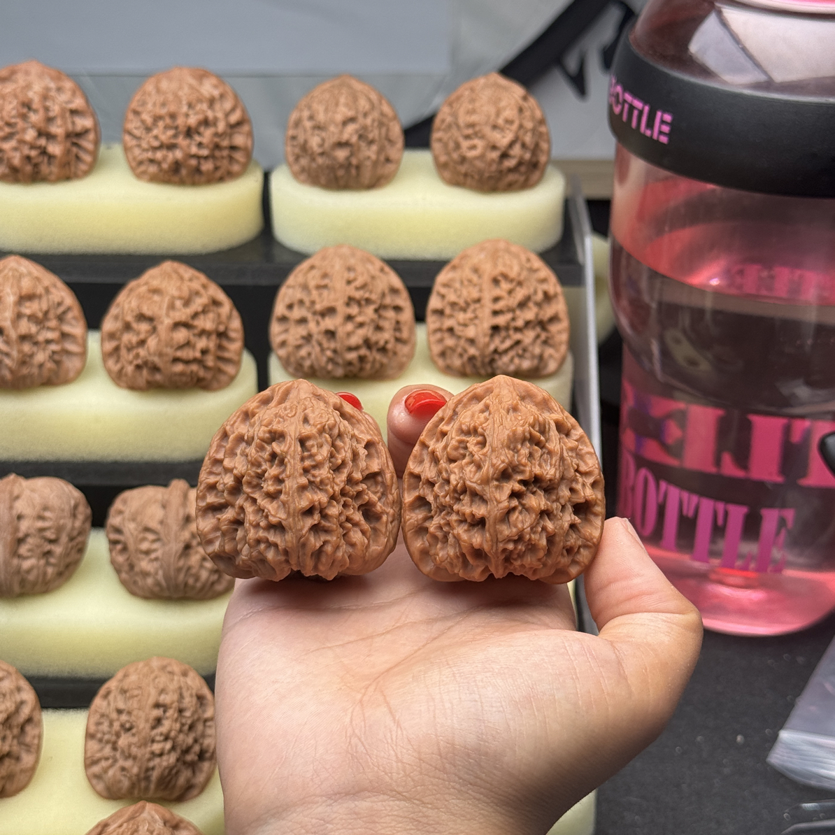 三角南疆文玩核桃44全品