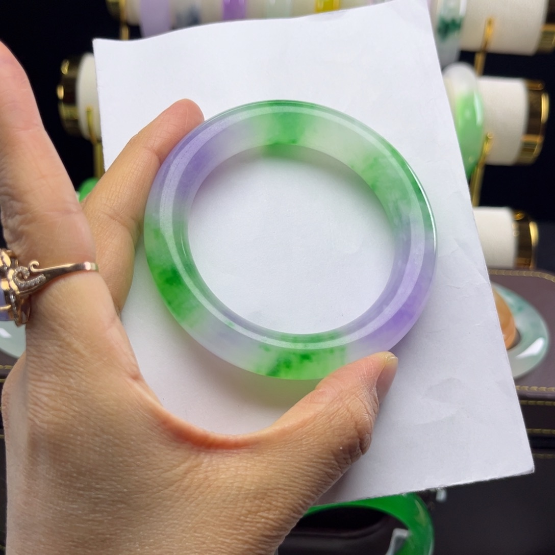 小***n硅胶纯铜石英岩玉手镯