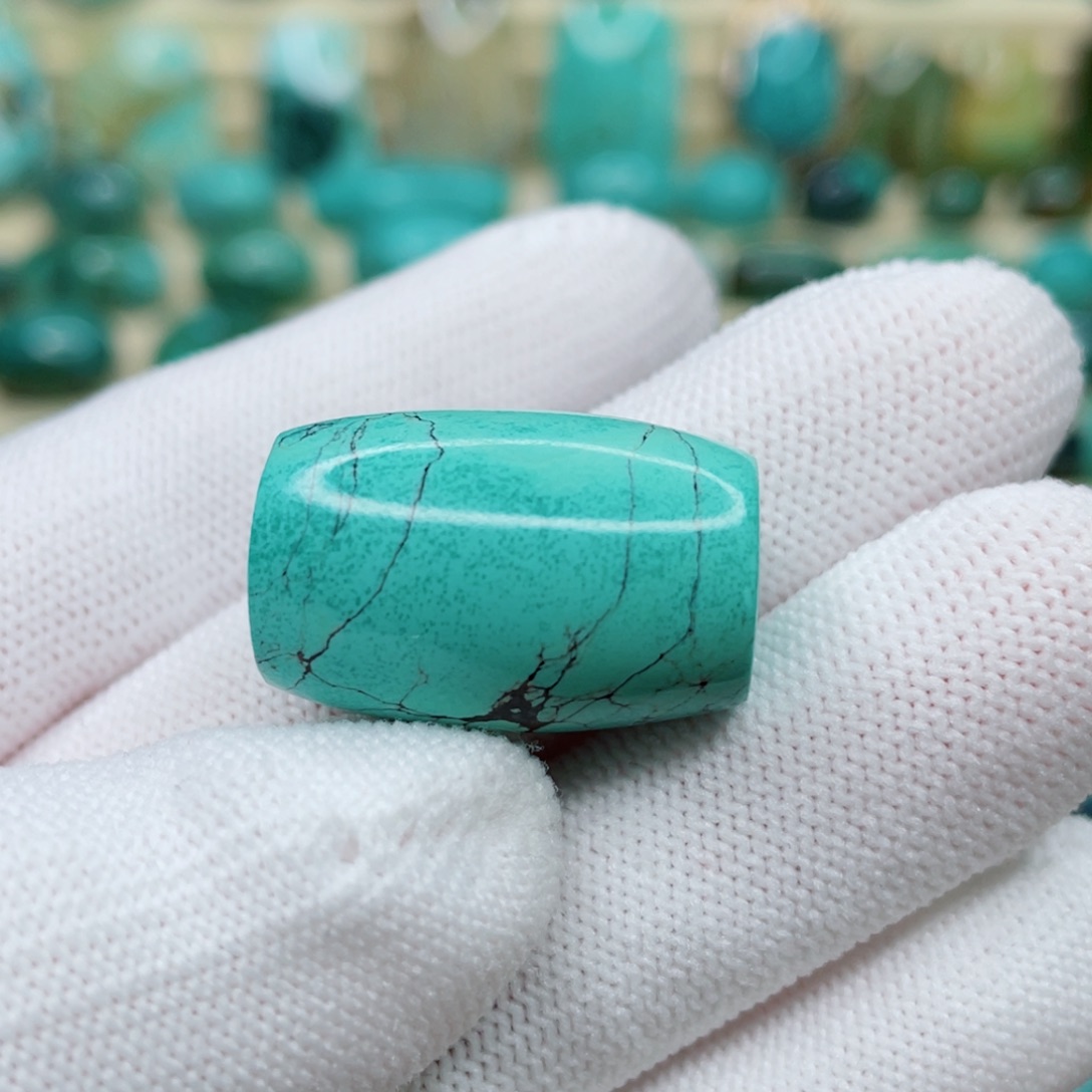 绿松石散珠未镶嵌