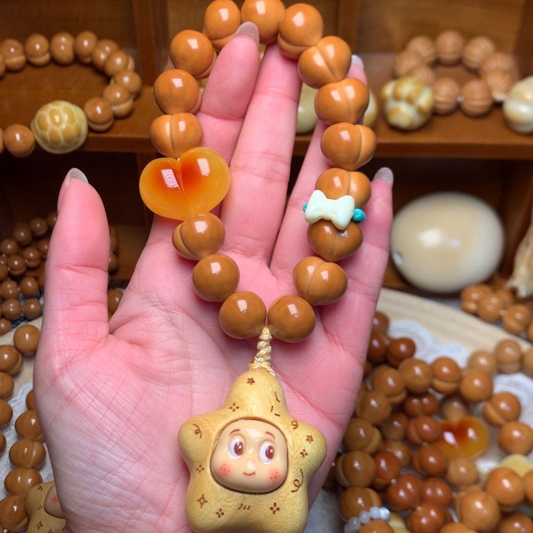 猴头核桃把件15玻璃底定制