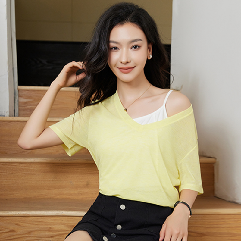 243302  韩版V领短袖T恤