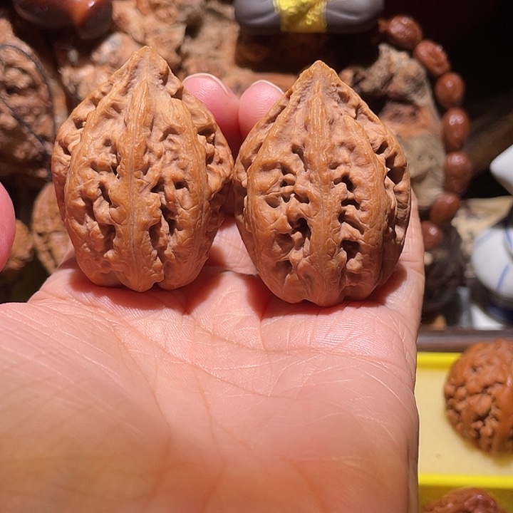 抖音直播间核心粗筋龙纹塔