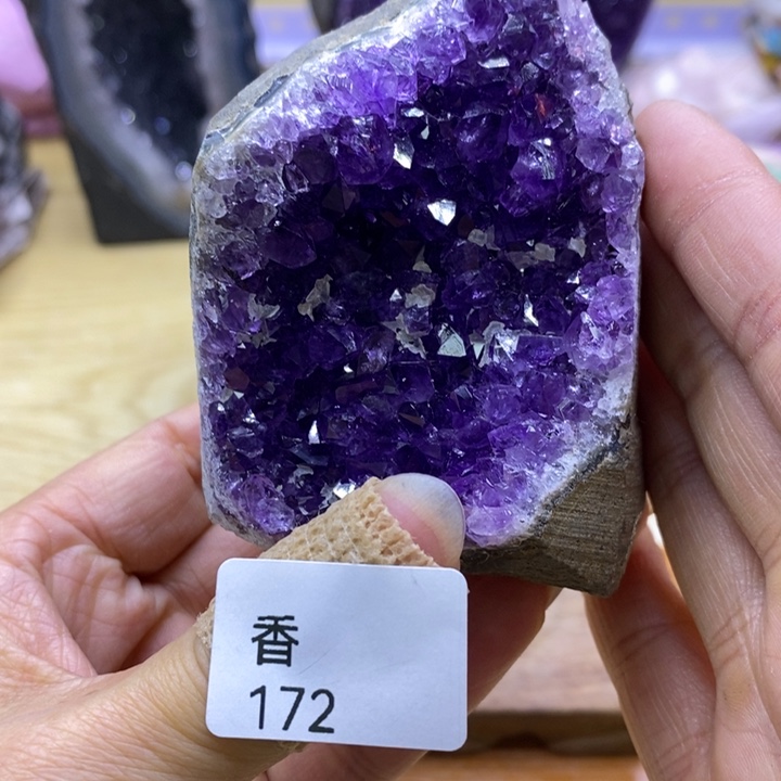 水晶大型摆件（非配饰）未镶嵌