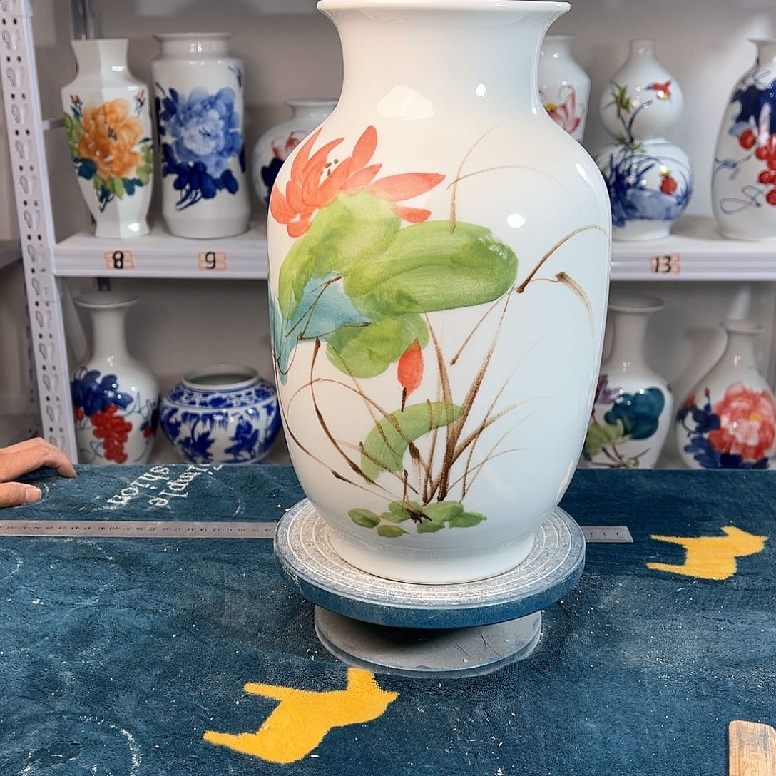 摆件景德镇陶瓷大冬绿花