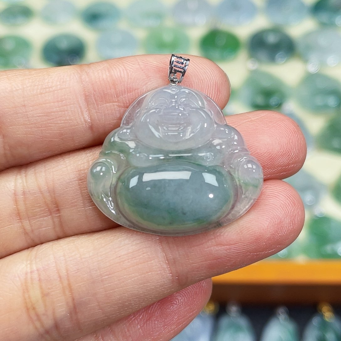 翡翠颈饰18K金镶嵌吊坠