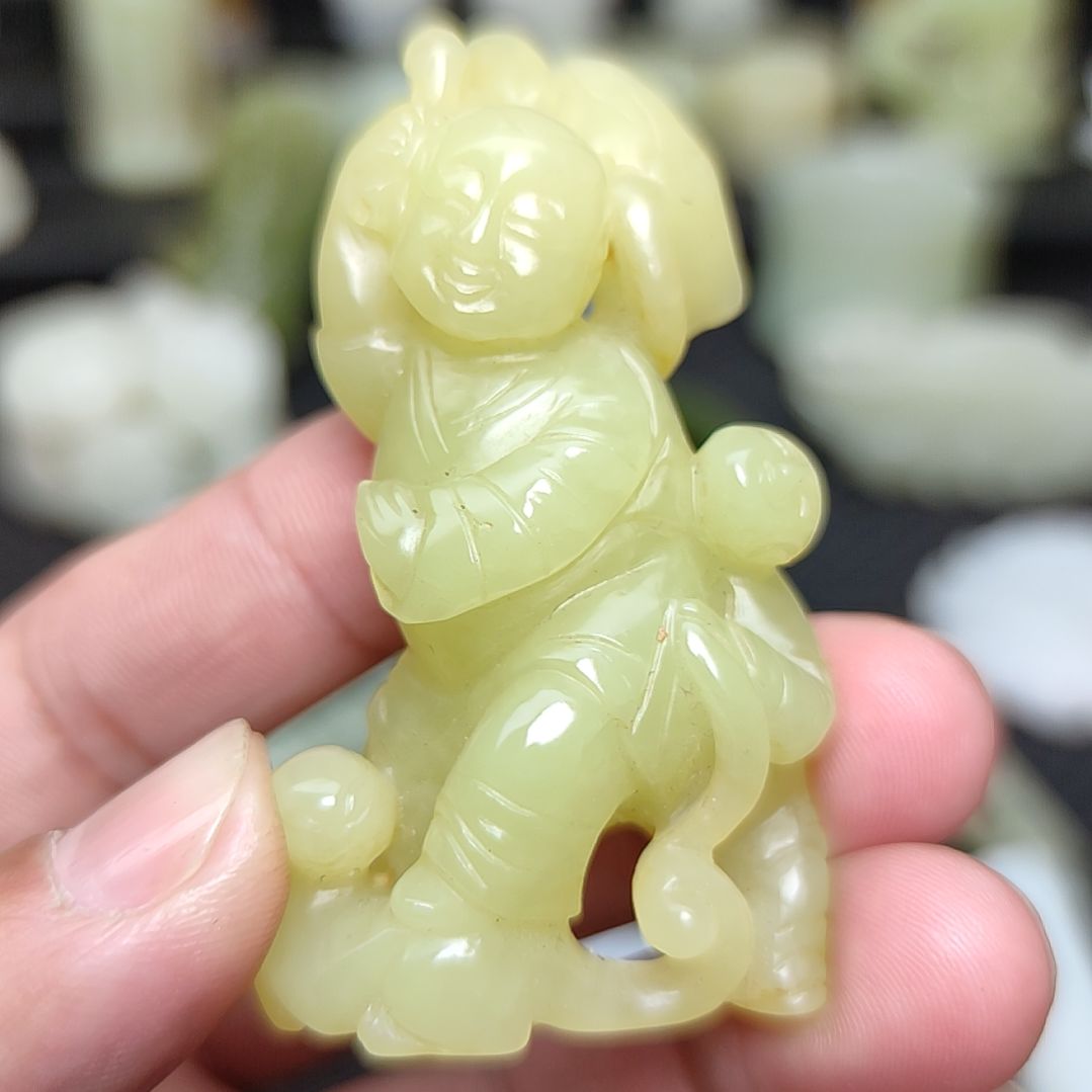 和田玉挂件未镶嵌