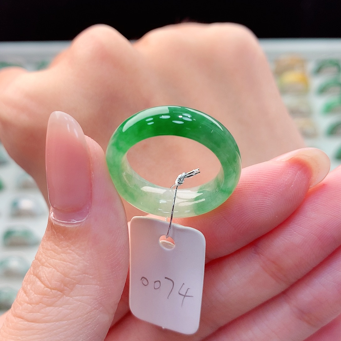 翡翠戒指未镶嵌12号