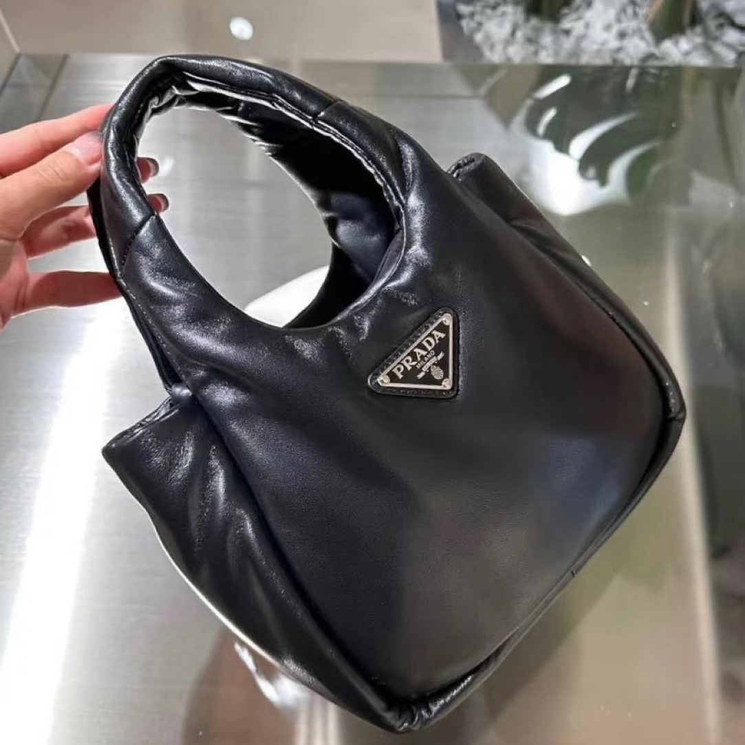 95新 Prada/普拉达 普拉达hobo972965