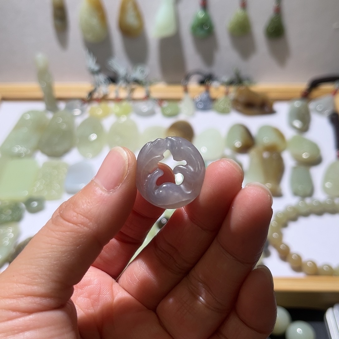 和田玉（糖玉）颈饰未镶嵌