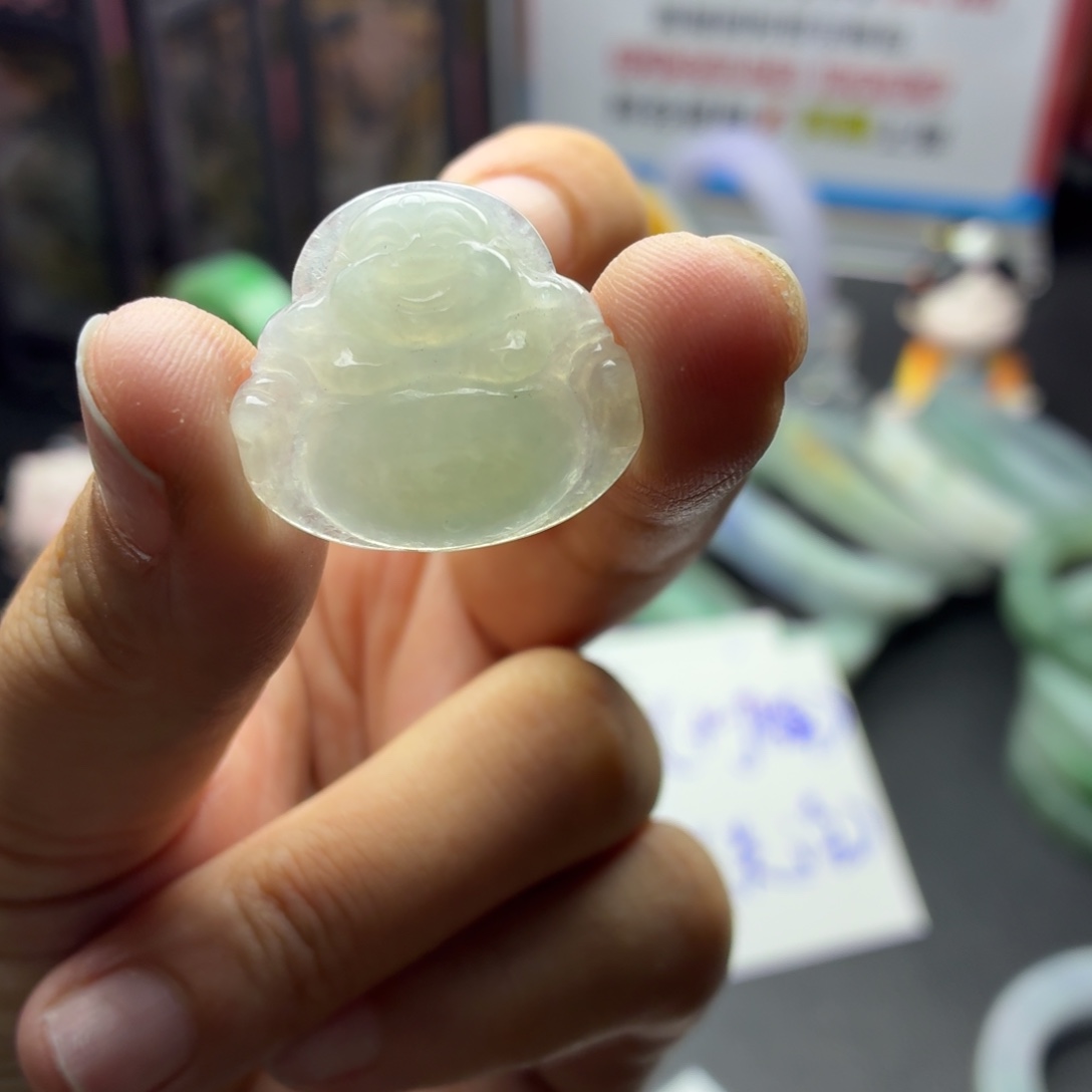 定制翡翠未镶嵌缅A翡翠多样性发一