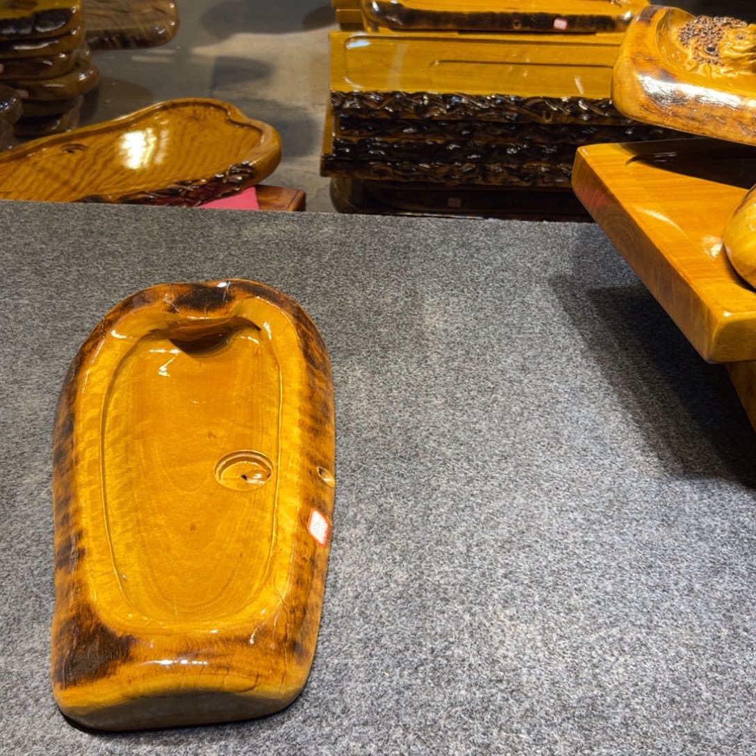 用***2整块金丝楠木茶盘