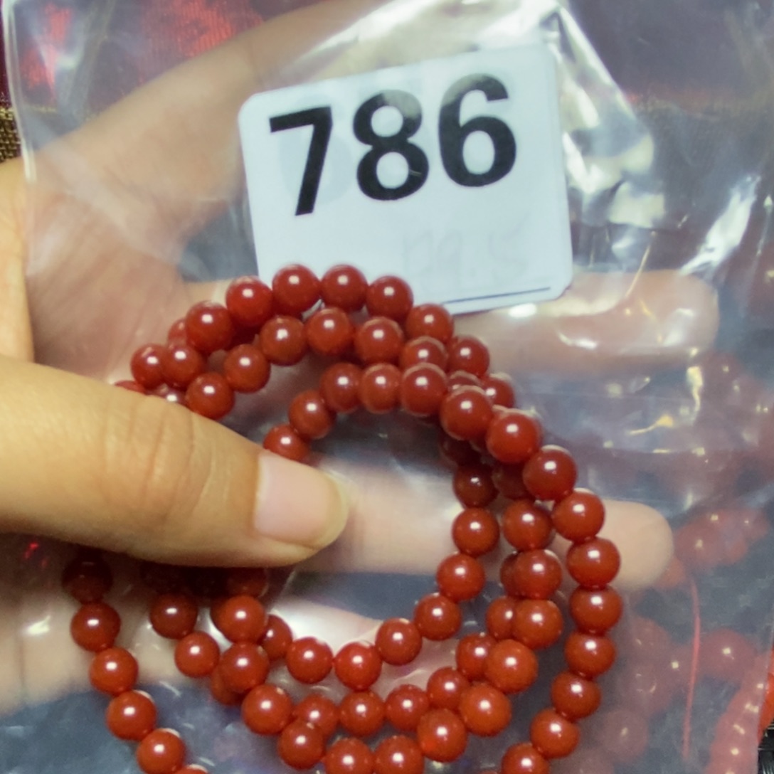 南红玛瑙未镶嵌颈饰琅****馆卡6。 108珠