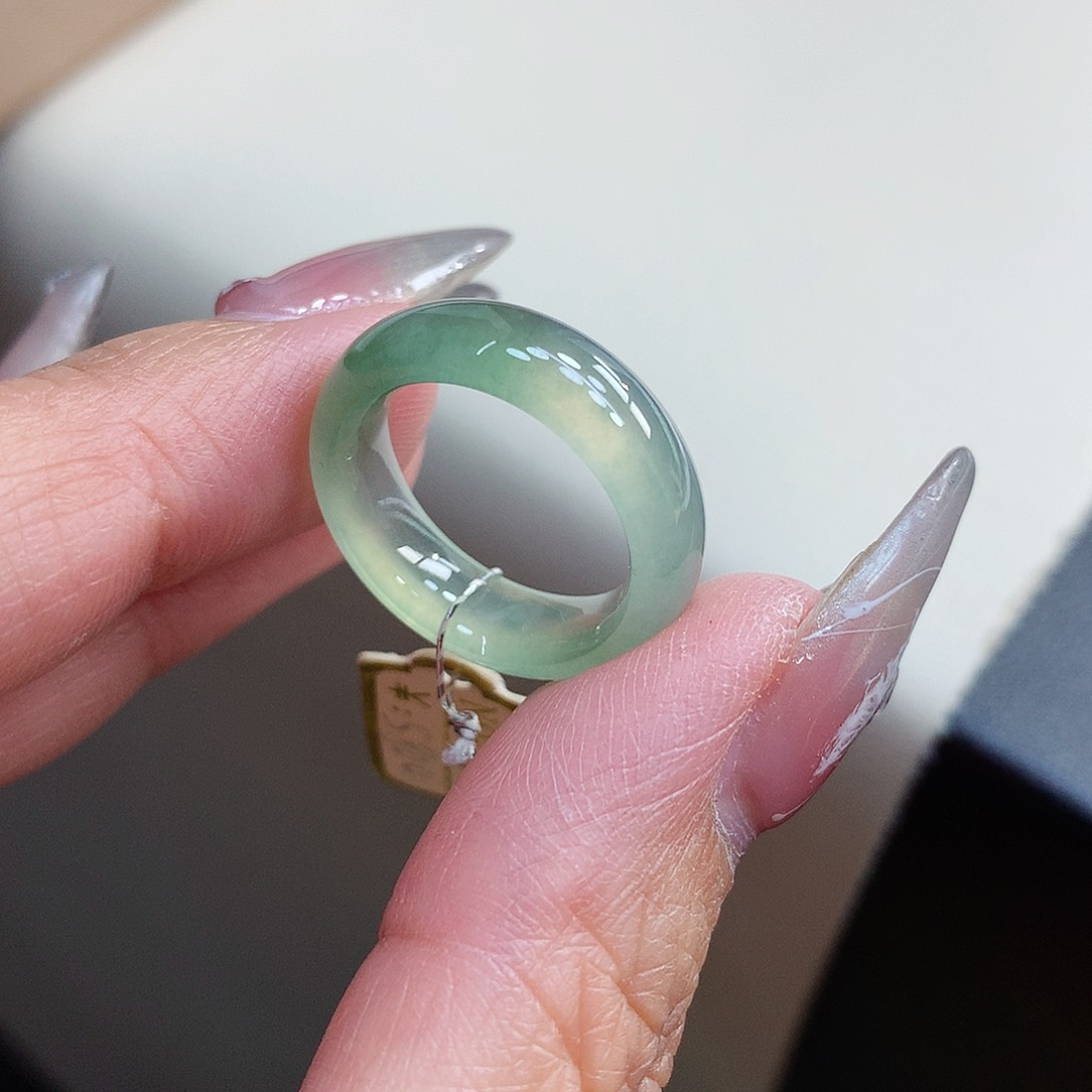 翡翠戒指未镶嵌13号