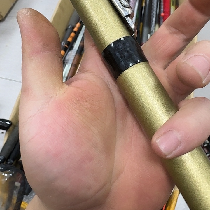 故***缘碳素1.8m以下鱼竿钓鱼竿888888888