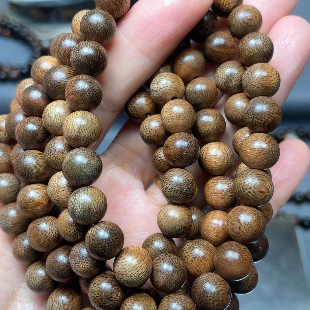 沉香手串富森红土0.8