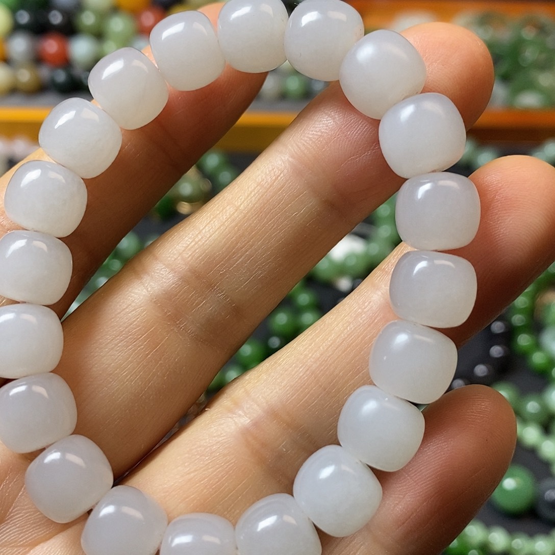 和田玉未镶嵌手链