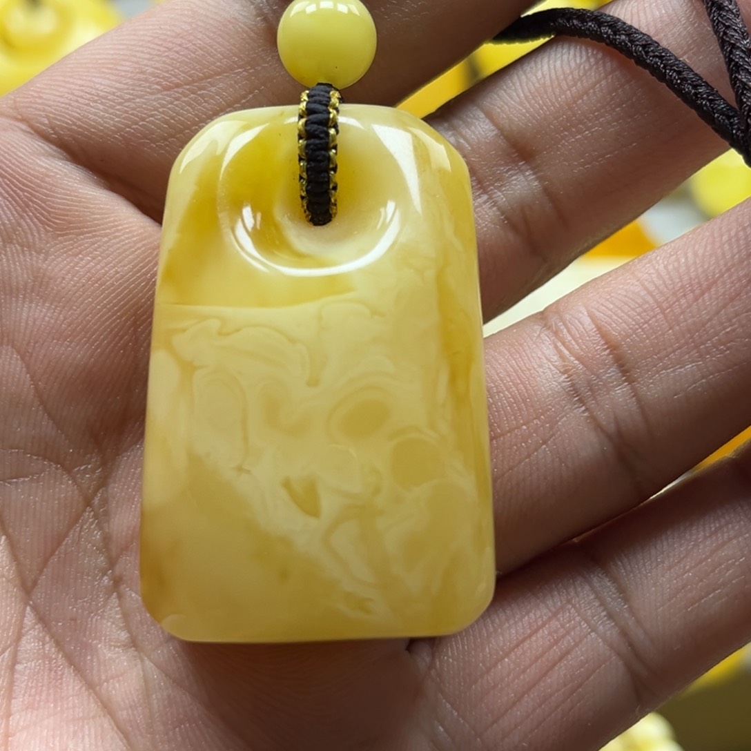 蜜蜡珠宝奇石未镶嵌