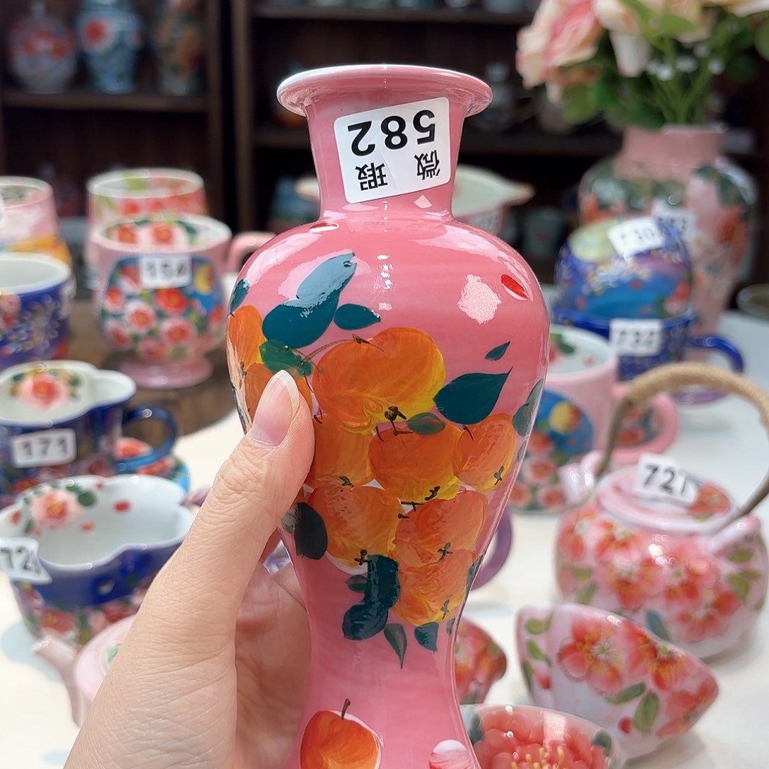 瓷片兔兔好可爱呀打