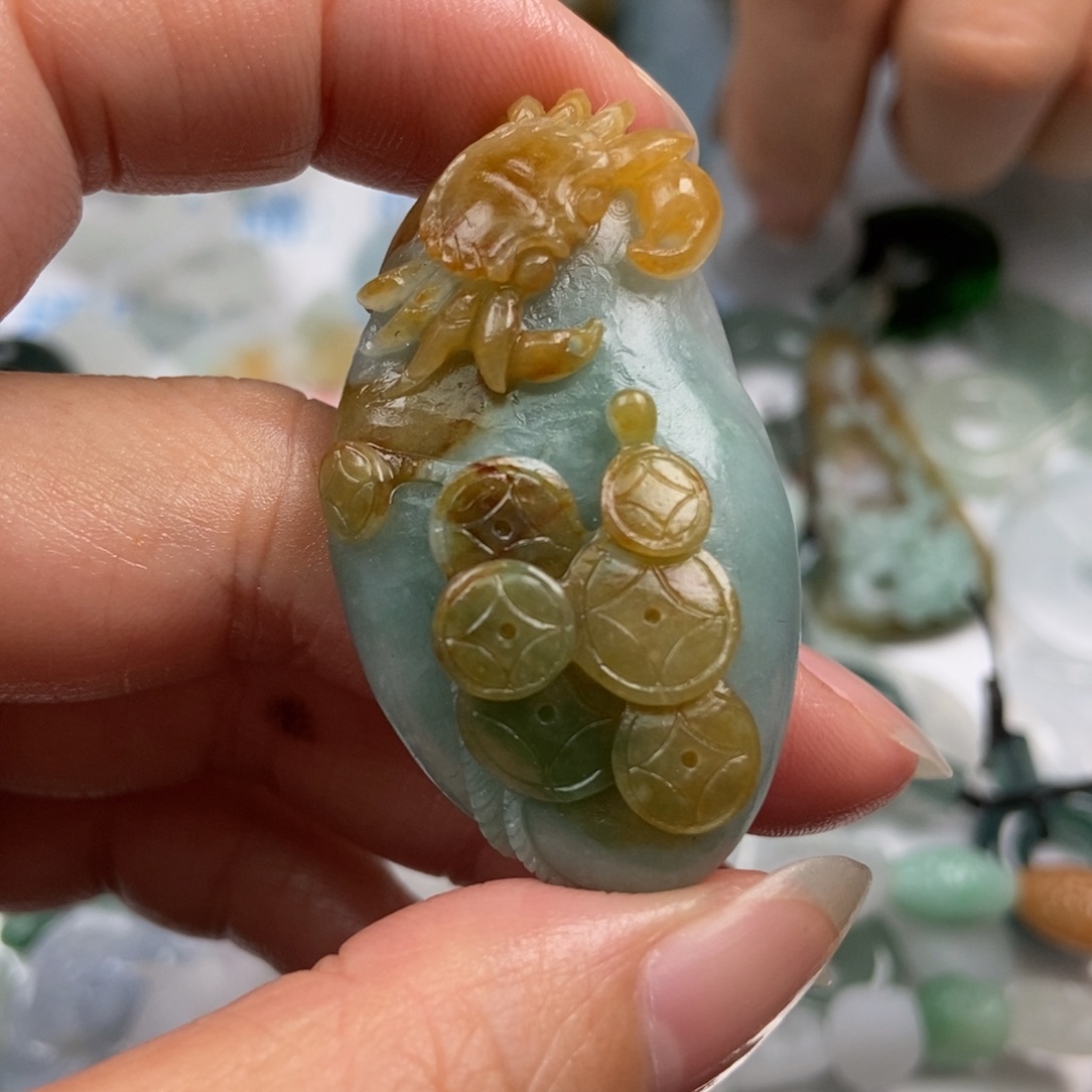 定制翡翠未镶嵌翡翠