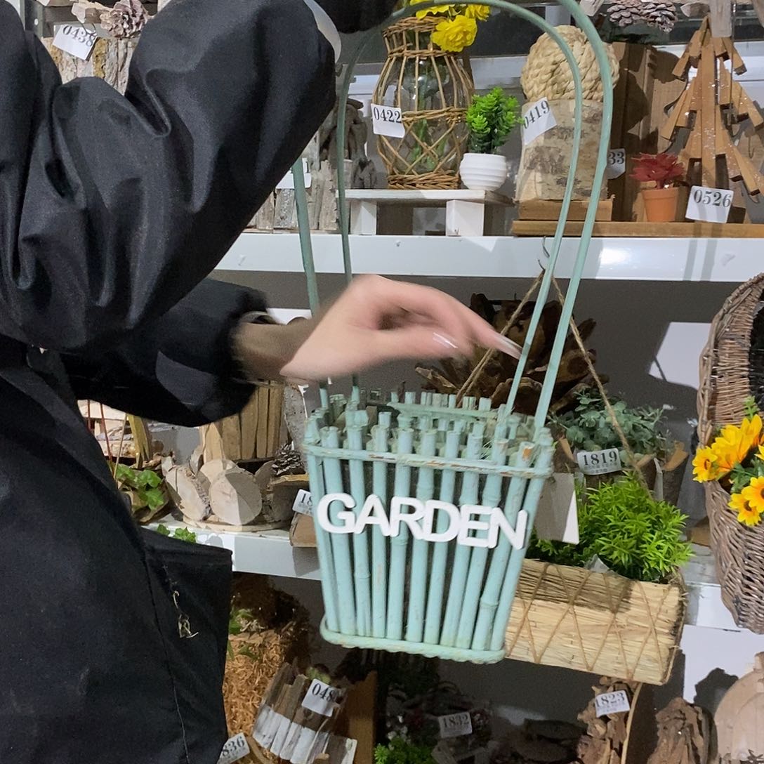 B***桉微瑕放漏不退不换跑单拉黑