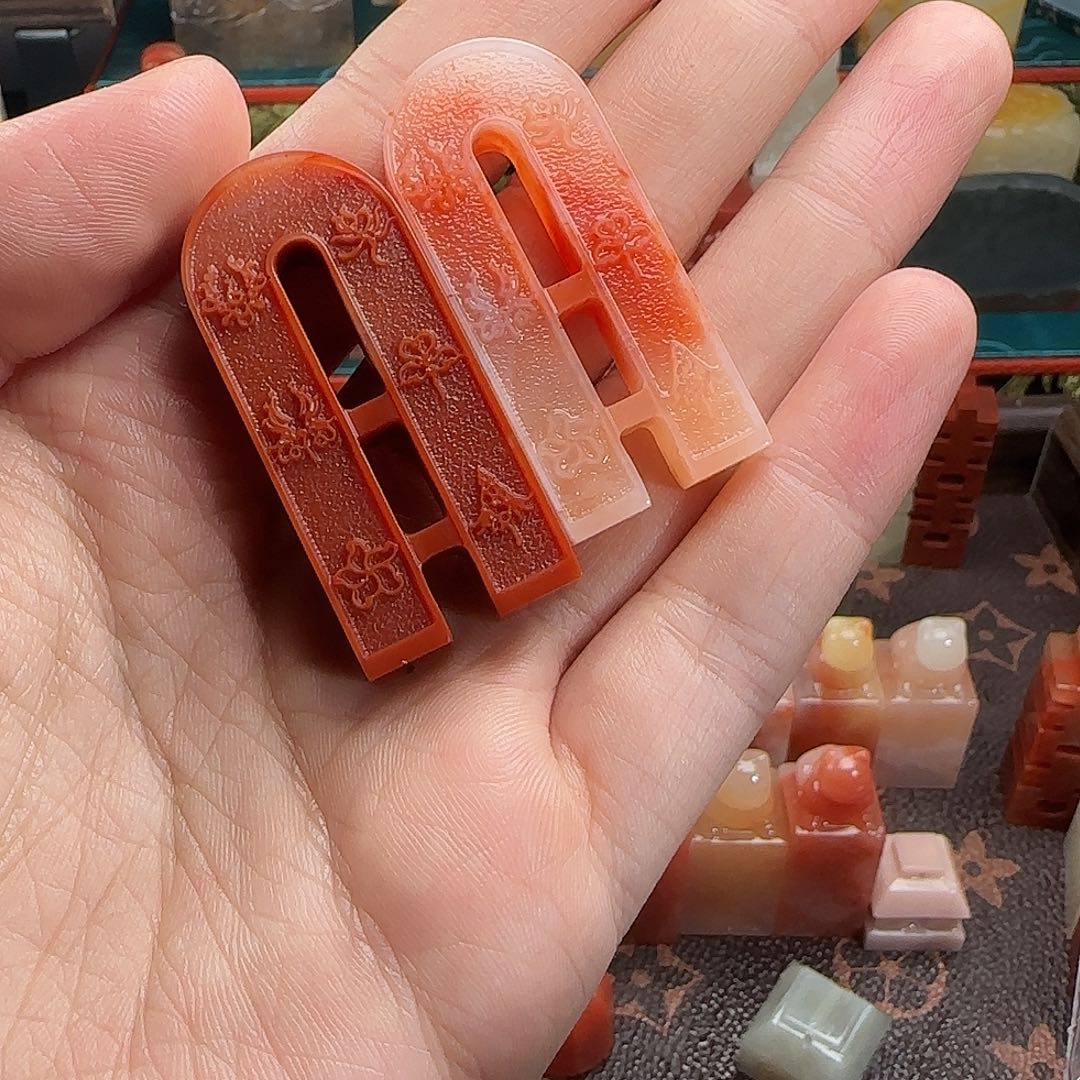 宁***我昌化石印石在家里面